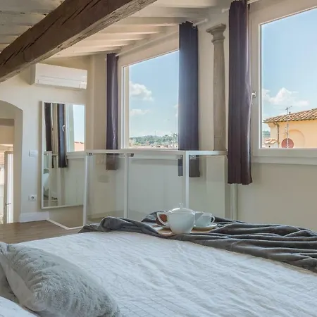Penthouse Delle Stelle Apartment *