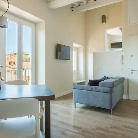 Penthouse Delle Stelle Apartment Florence