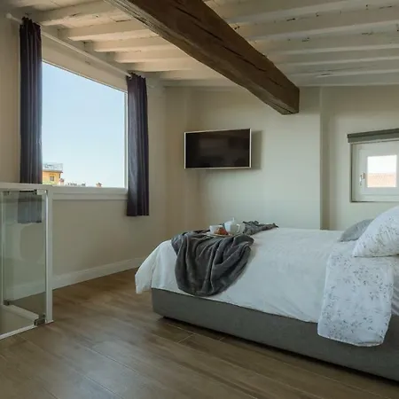 Penthouse Delle Stelle Apartment Florence